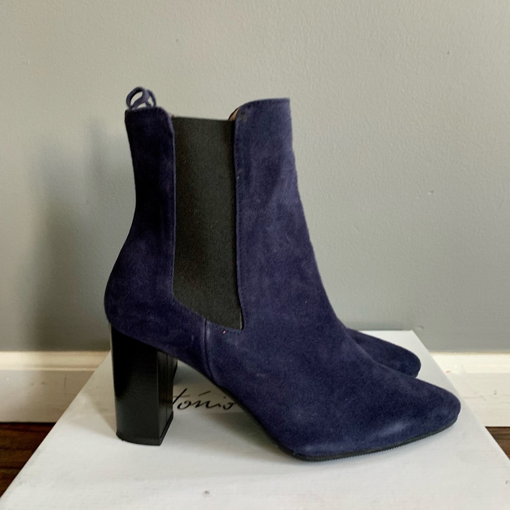 Navy Blue Suede Heeled Boots Size 8